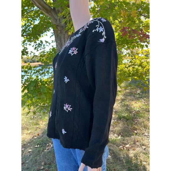 Vintage Yarnworks Sweater - Picture 6 of 7